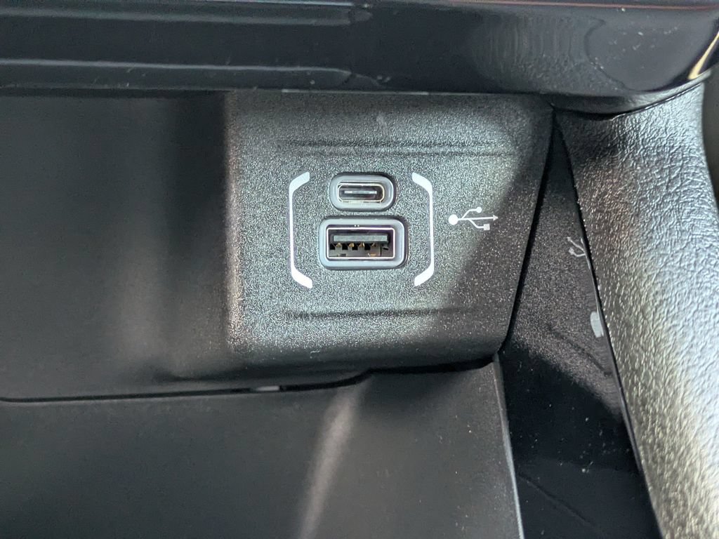 New 2026 Jeep Compass Latitude AWD/4WD image 25