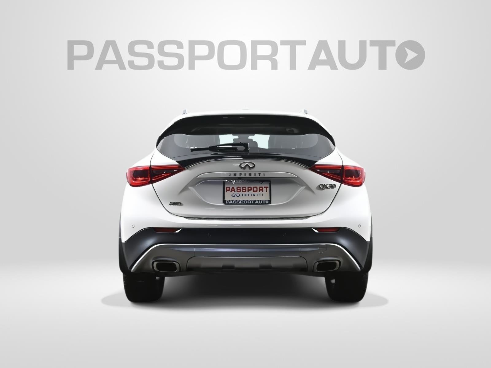 Used 2019 INFINITI QX30 Premium w/ Navigation Package image 7