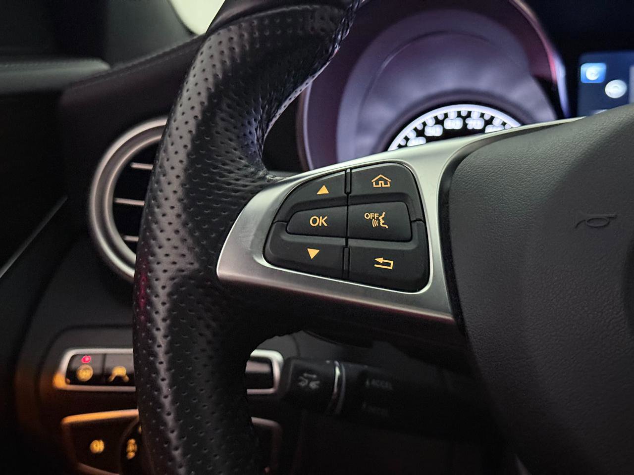 Used 2016 Mercedes-Benz C 450 AMG image 39