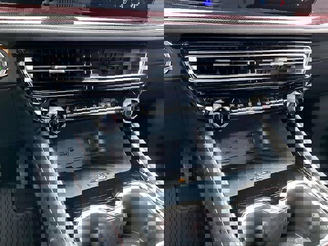 New 2026 Chevrolet Traverse Z71 w/ Driver Confidence Package image 23