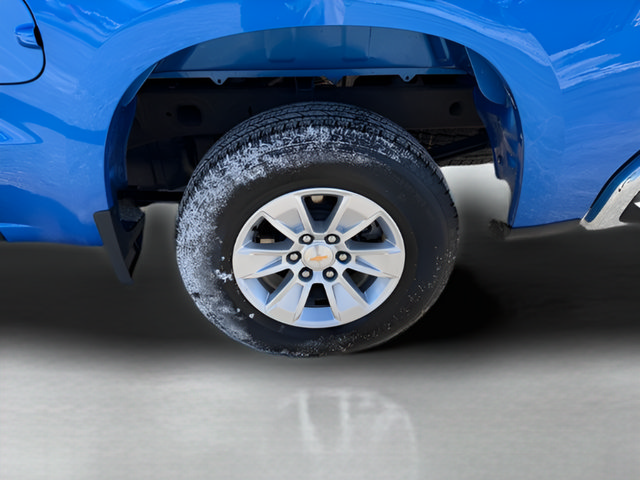 Used 2025 Chevrolet Silverado 1500 LT AWD/4WD image 20