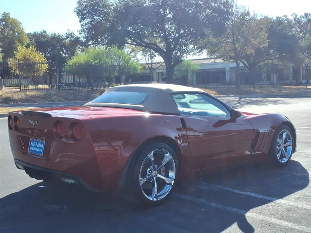 Used 2011 Chevrolet Corvette Grand Sport w/ Preferred Equipment Group RWD image 6