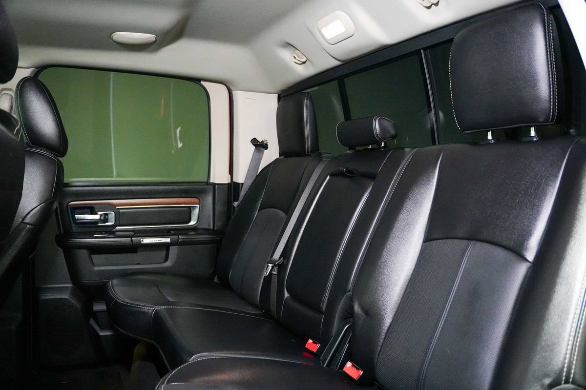Used 2018 RAM 1500 Laramie image 21