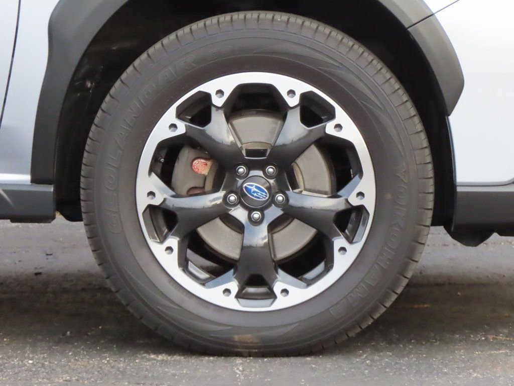 Used 2023 Subaru Crosstrek 2.0i Premium image 12