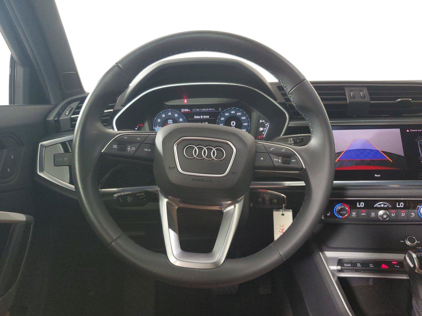 Used 2025 Audi Q3 2.0T Premium AWD/4WD image 17