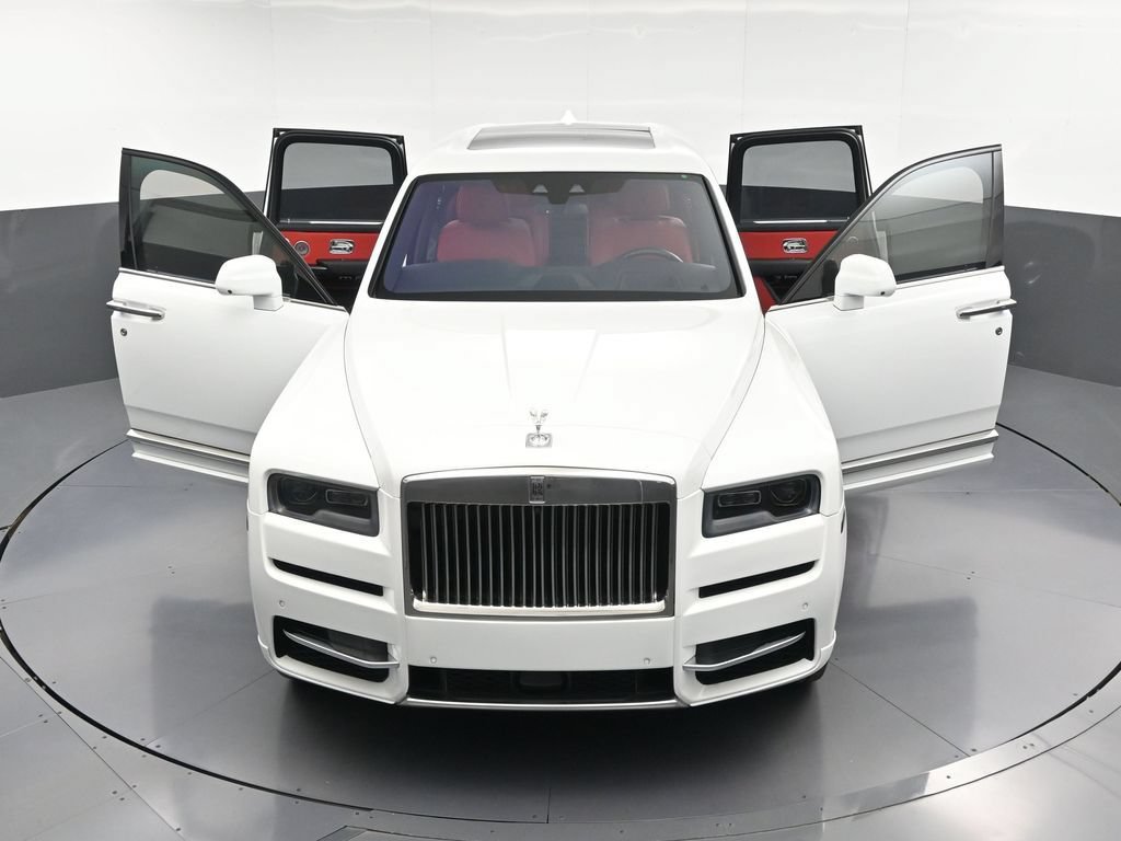 Certified 2019 Rolls-Royce Cullinan AWD/4WD image 39