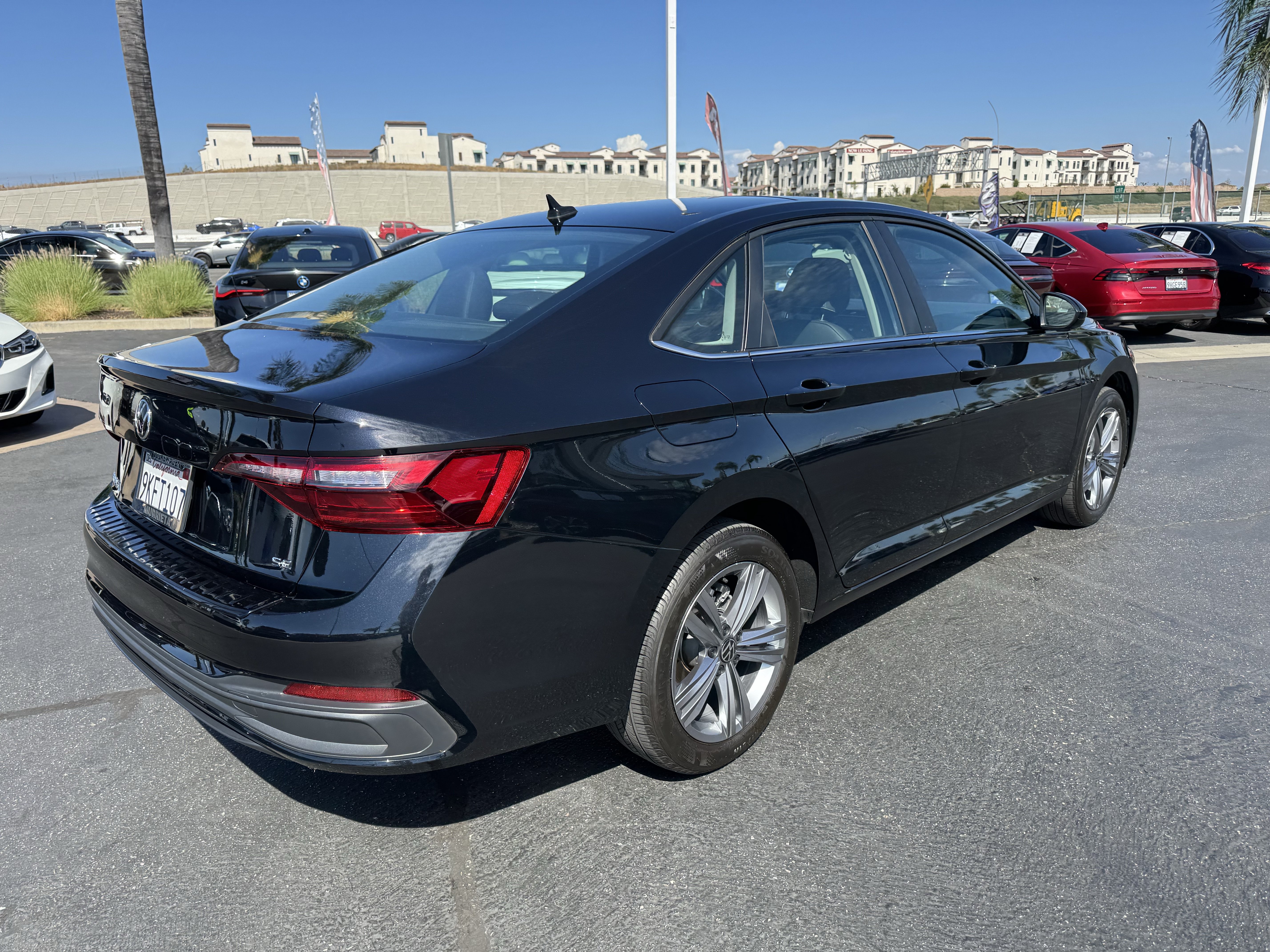 Certified 2024 Volkswagen Jetta SE FWD image 9