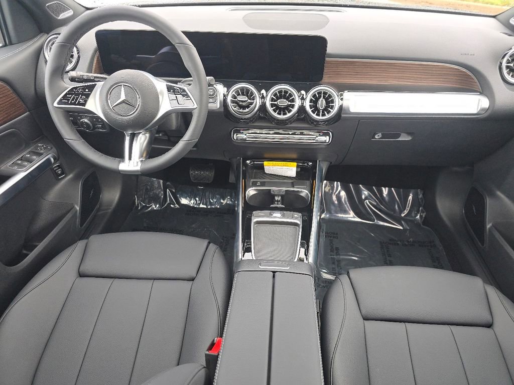 New 2026 Mercedes-Benz GLB 250 4MATIC image 22