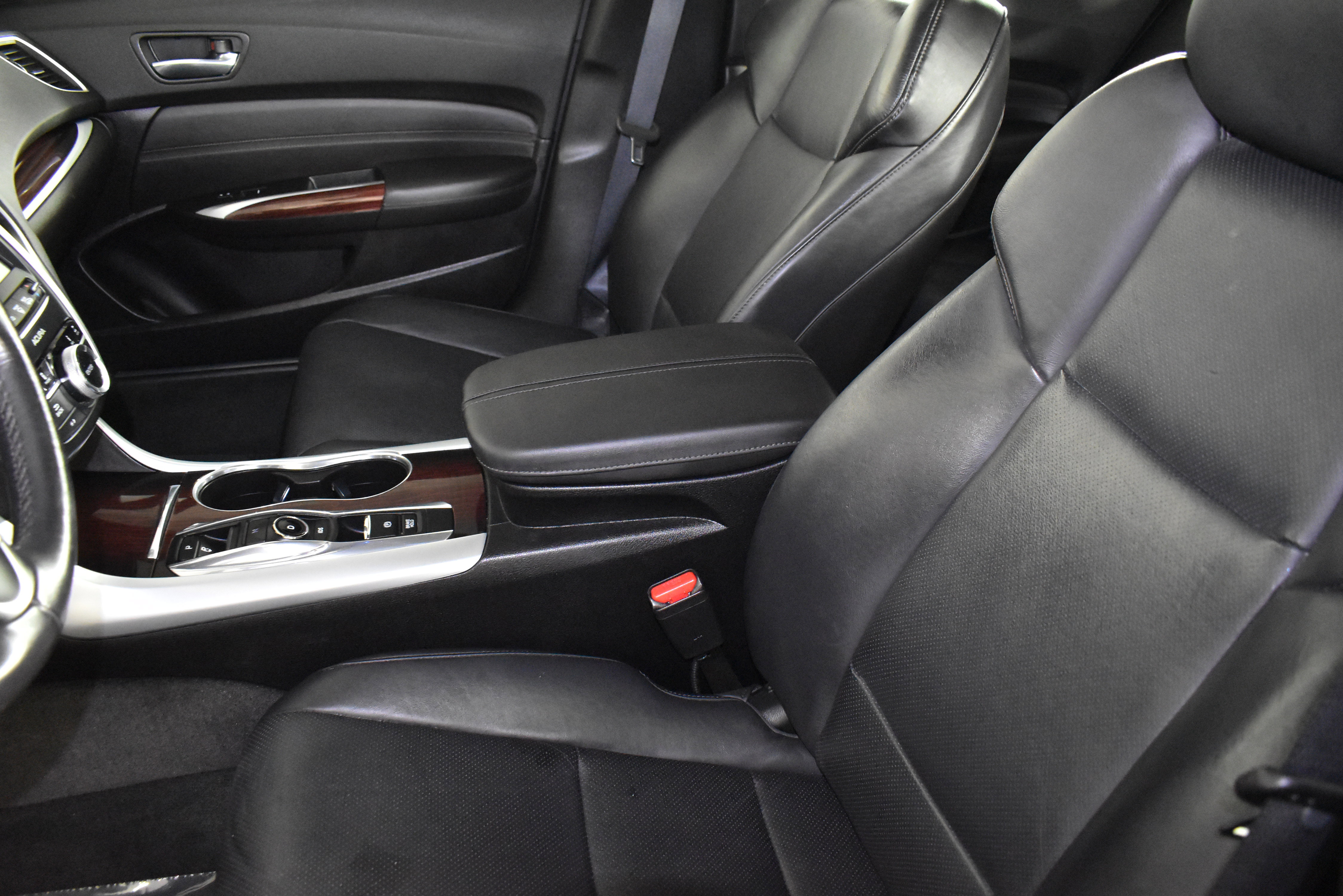 Used 2017 Acura TLX V6 w/ Technology Package image 41