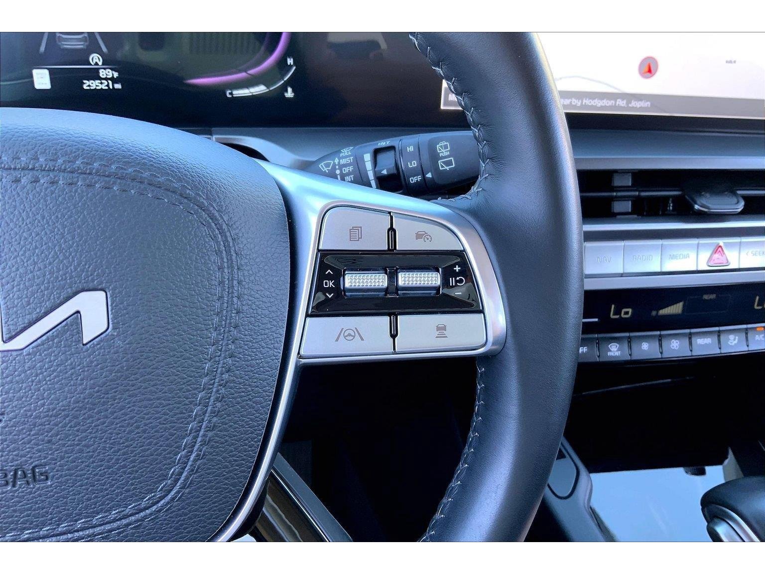 Used 2024 Kia Telluride S w/ S Sunroof Package AWD/4WD image 18