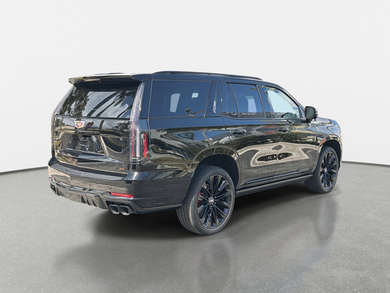 Used 2026 Cadillac Escalade V w/ LPO, ONYX Package AWD/4WD image 3