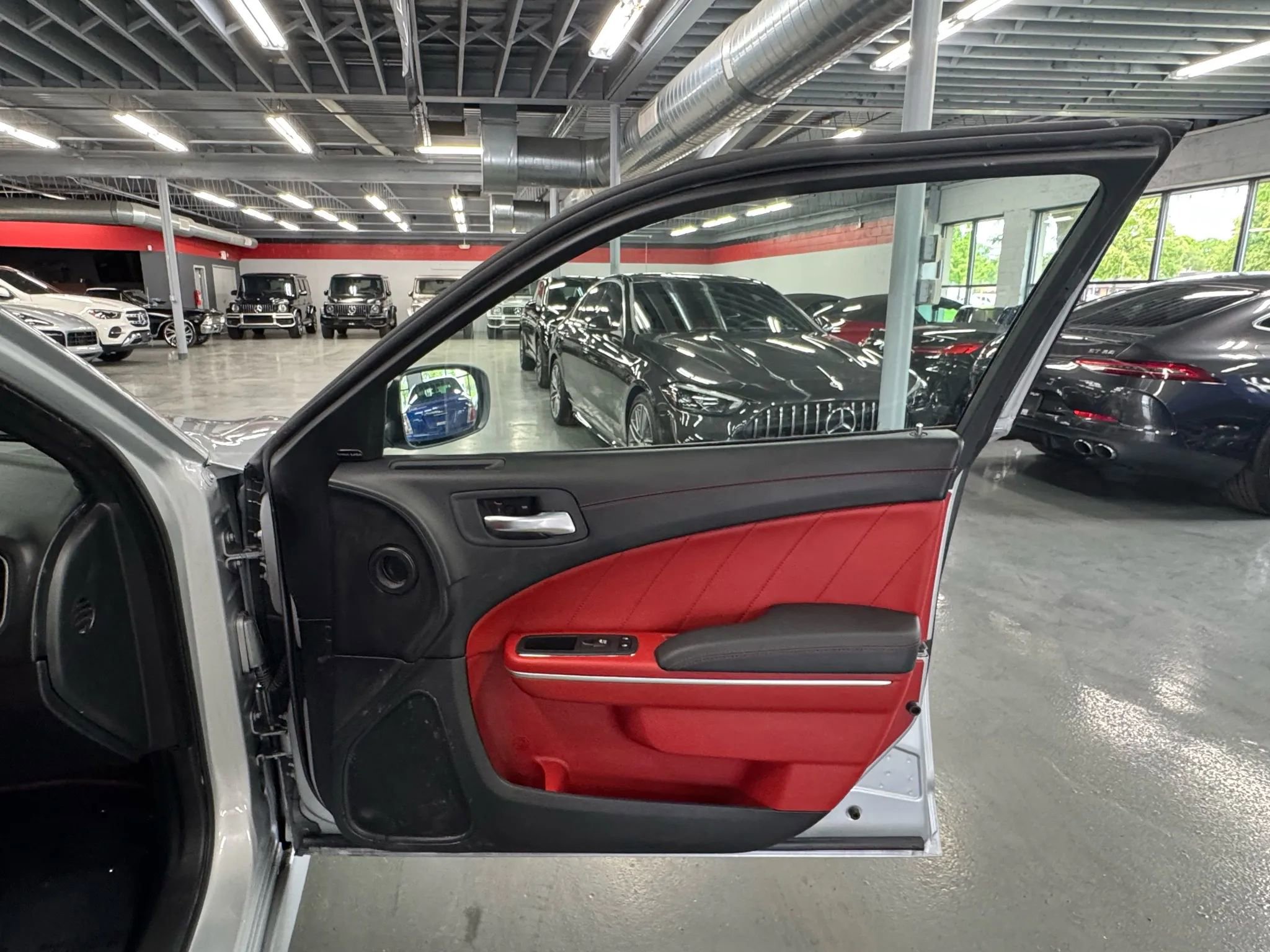 Used 2022 Dodge Charger Scat Pack w/ Plus Group RWD image 28