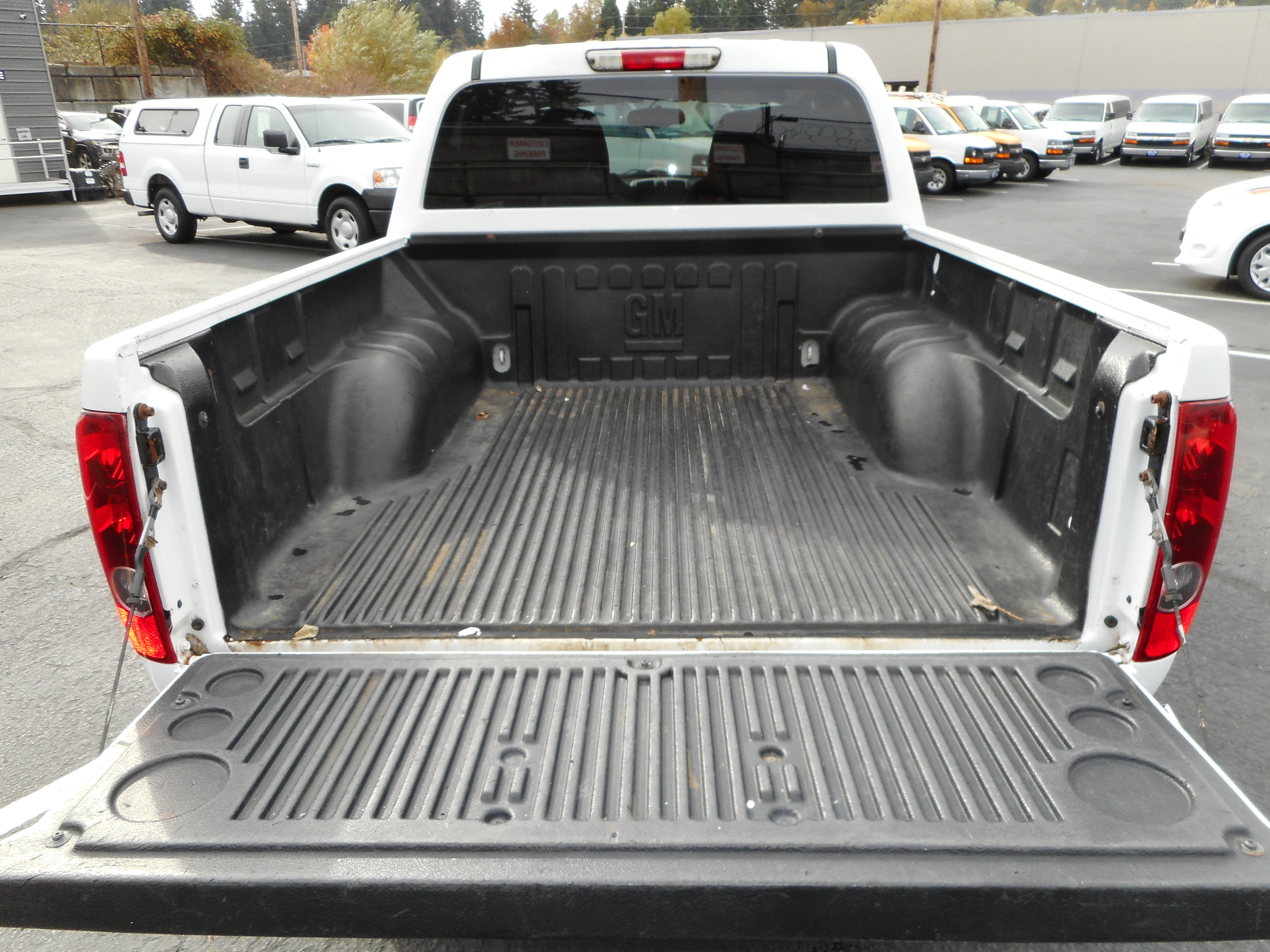 Used 2011 Chevrolet Colorado LT image 23