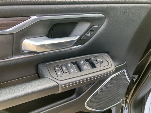 Used 2025 RAM 1500 Laramie w/ Sport Appearance Package AWD/4WD image 10