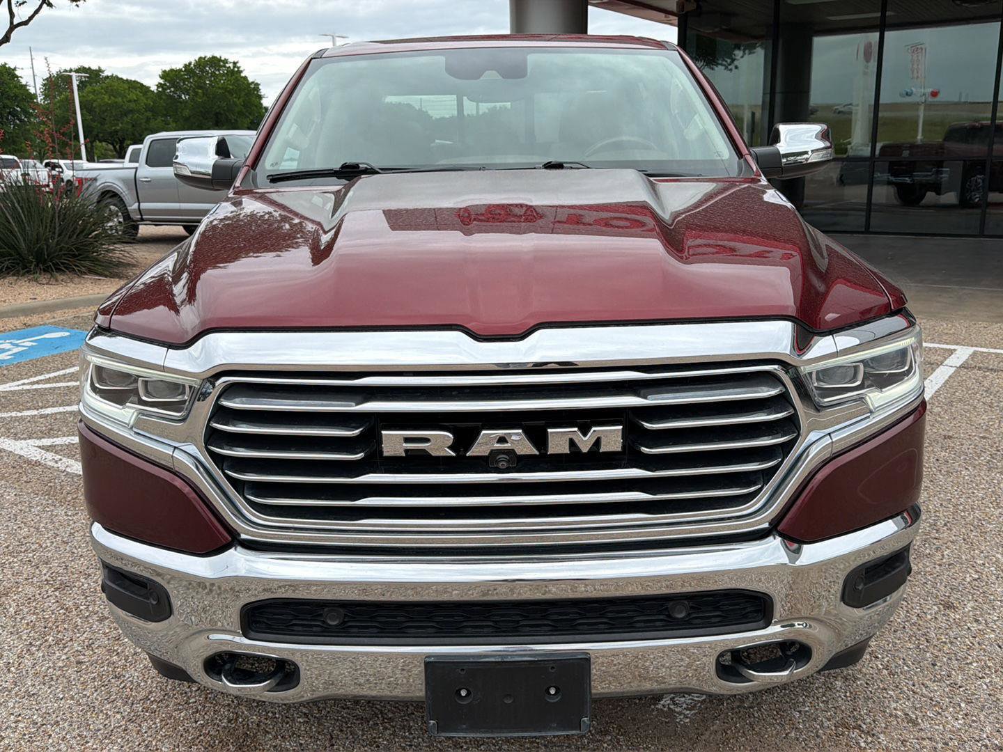 Used 2019 RAM 1500 Limited RWD image 8