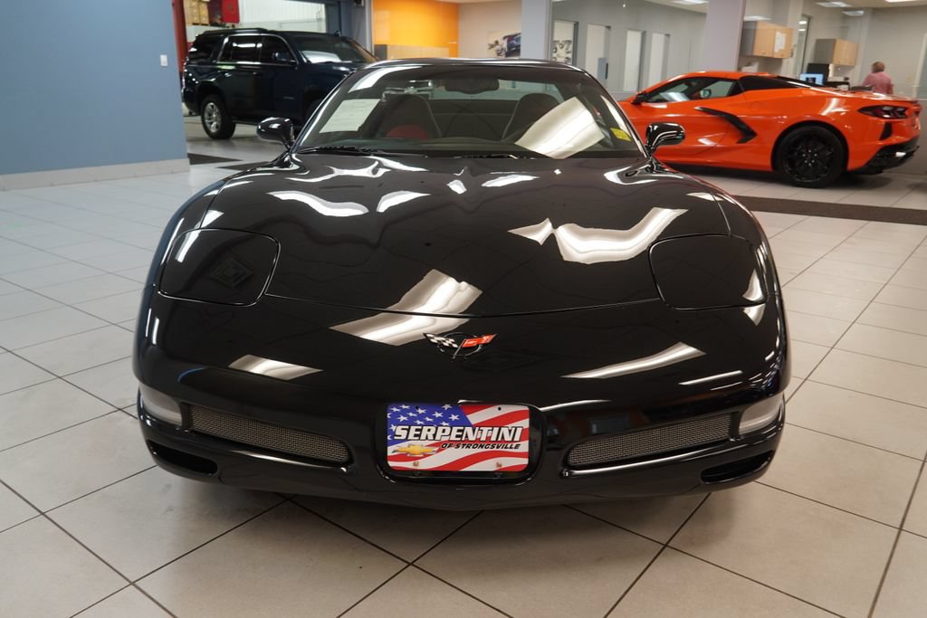 Used 2002 Chevrolet Corvette Z06 w/ Memory Pkg RWD image 16