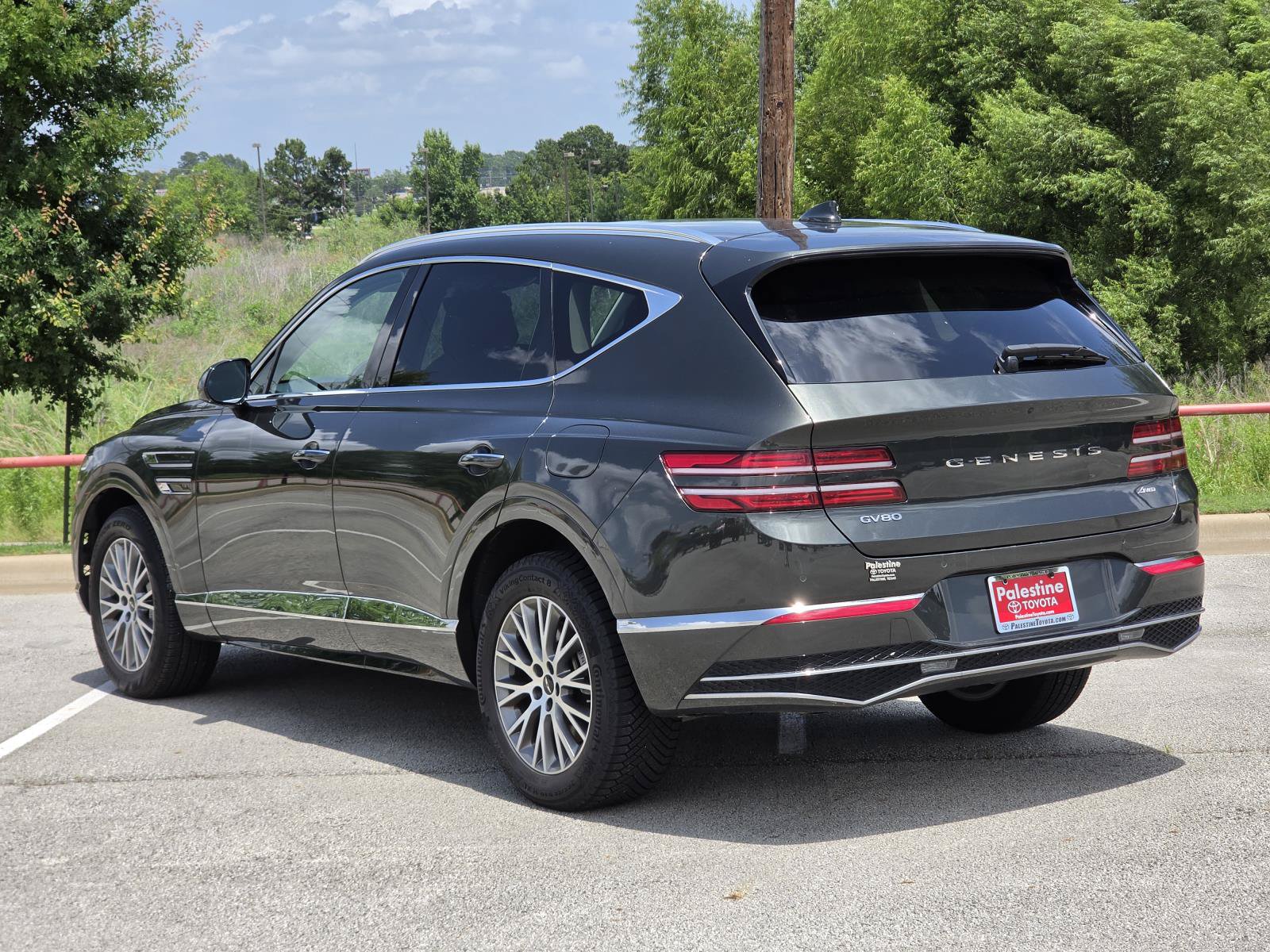 Used 2025 Genesis GV80 2.5T Standard AWD/4WD image 4