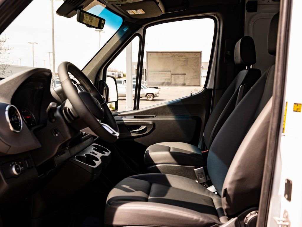 New 2026 Mercedes-Benz Sprinter 2500 image 23