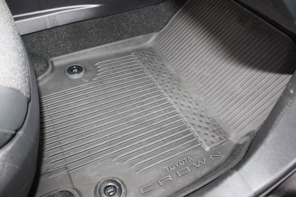 Certified 2023 Toyota Crown XLE image 43