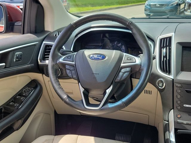 Used 2015 Ford Edge Titanium w/ Technology Package FWD image 20