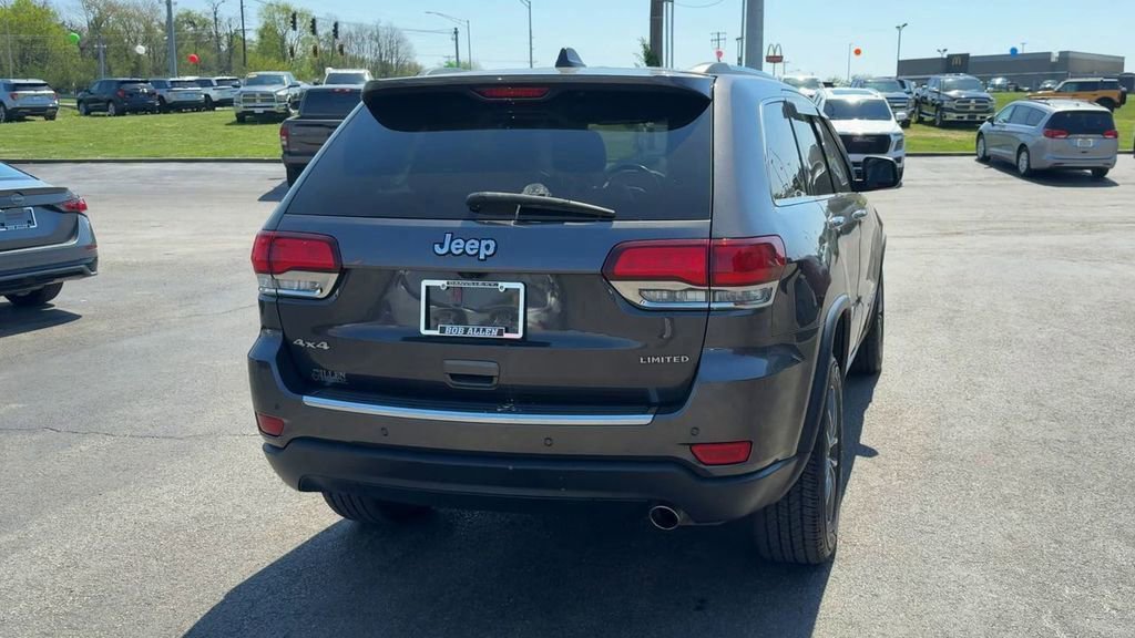Used 2020 Jeep Grand Cherokee Limited AWD/4WD image 6