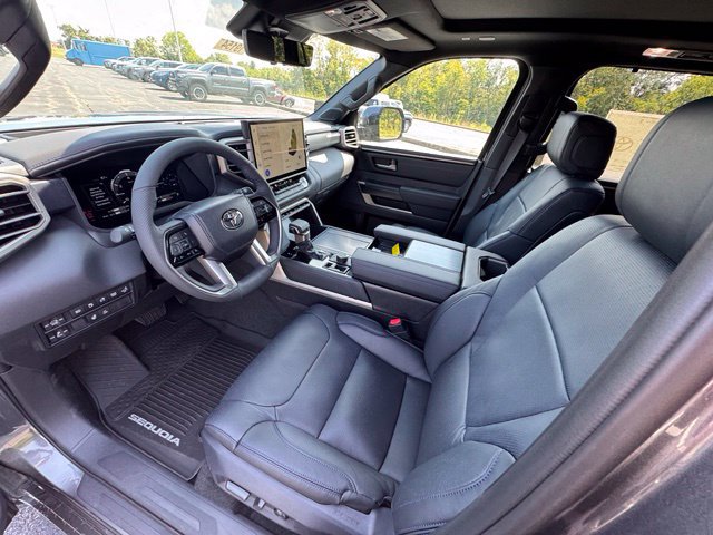 New 2026 Toyota Sequoia Platinum w/ Tow Technology Package AWD/4WD image 18
