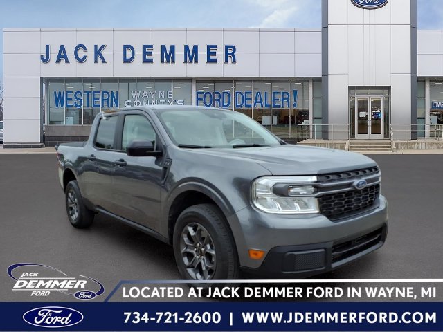 Certified 2022 Ford Maverick XLT FWD image 1