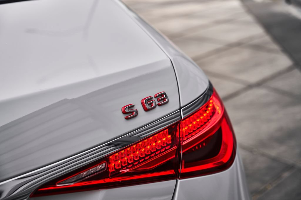 Used 2024 Mercedes-Benz S 63 AMG S w/ Rear Seat Package image 12