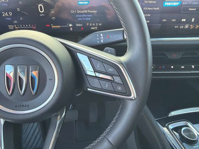 Used 2024 Buick Envision Preferred image 27