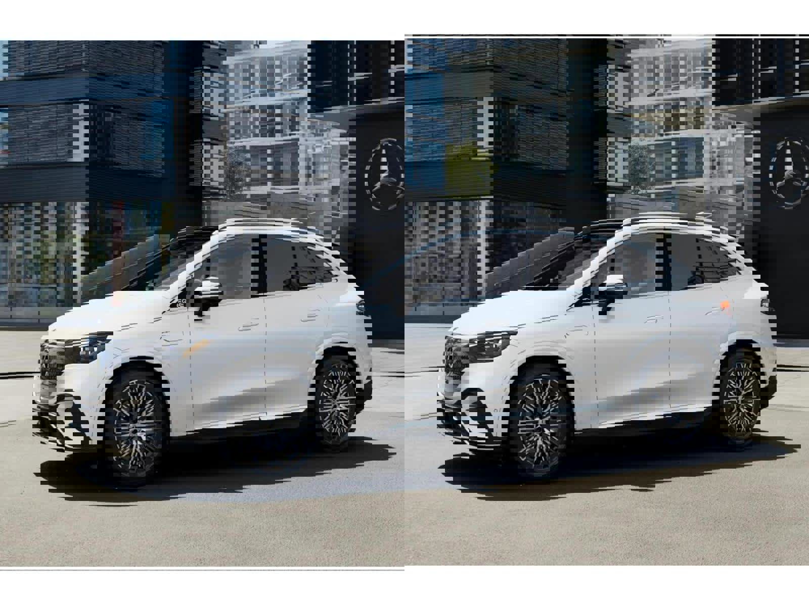 New 2026 Mercedes-Benz EQE 320 4MATIC SUV image 35