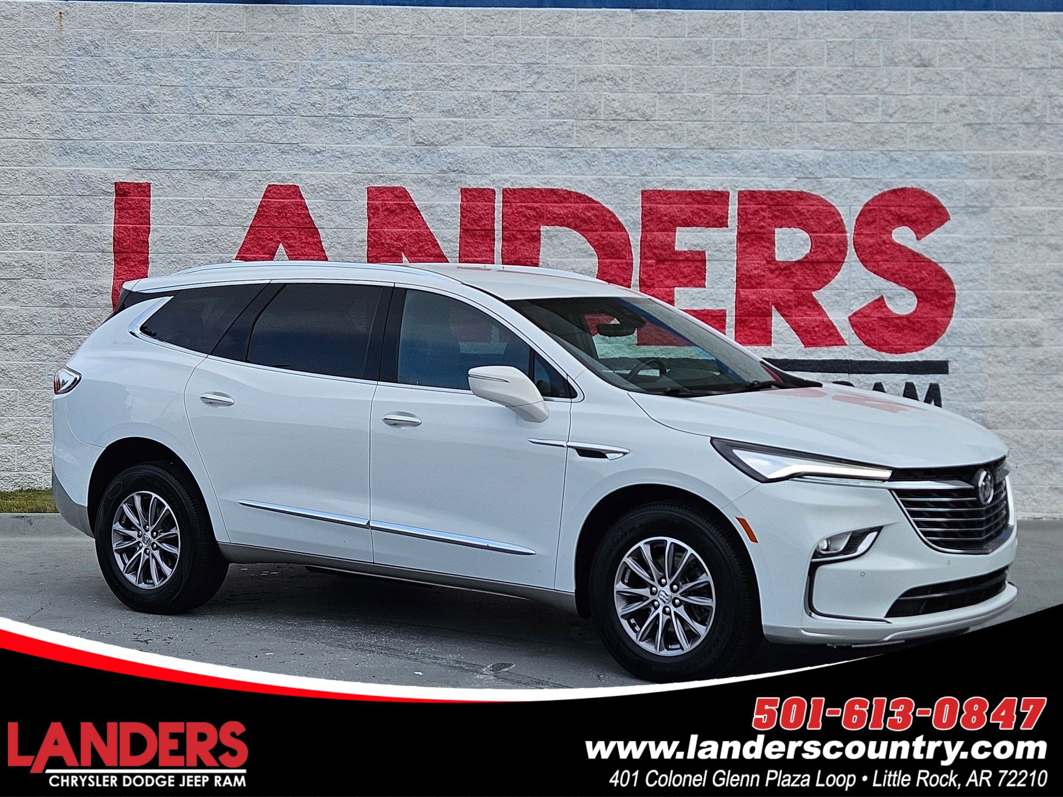 Used 2024 Buick Enclave Premium image 1