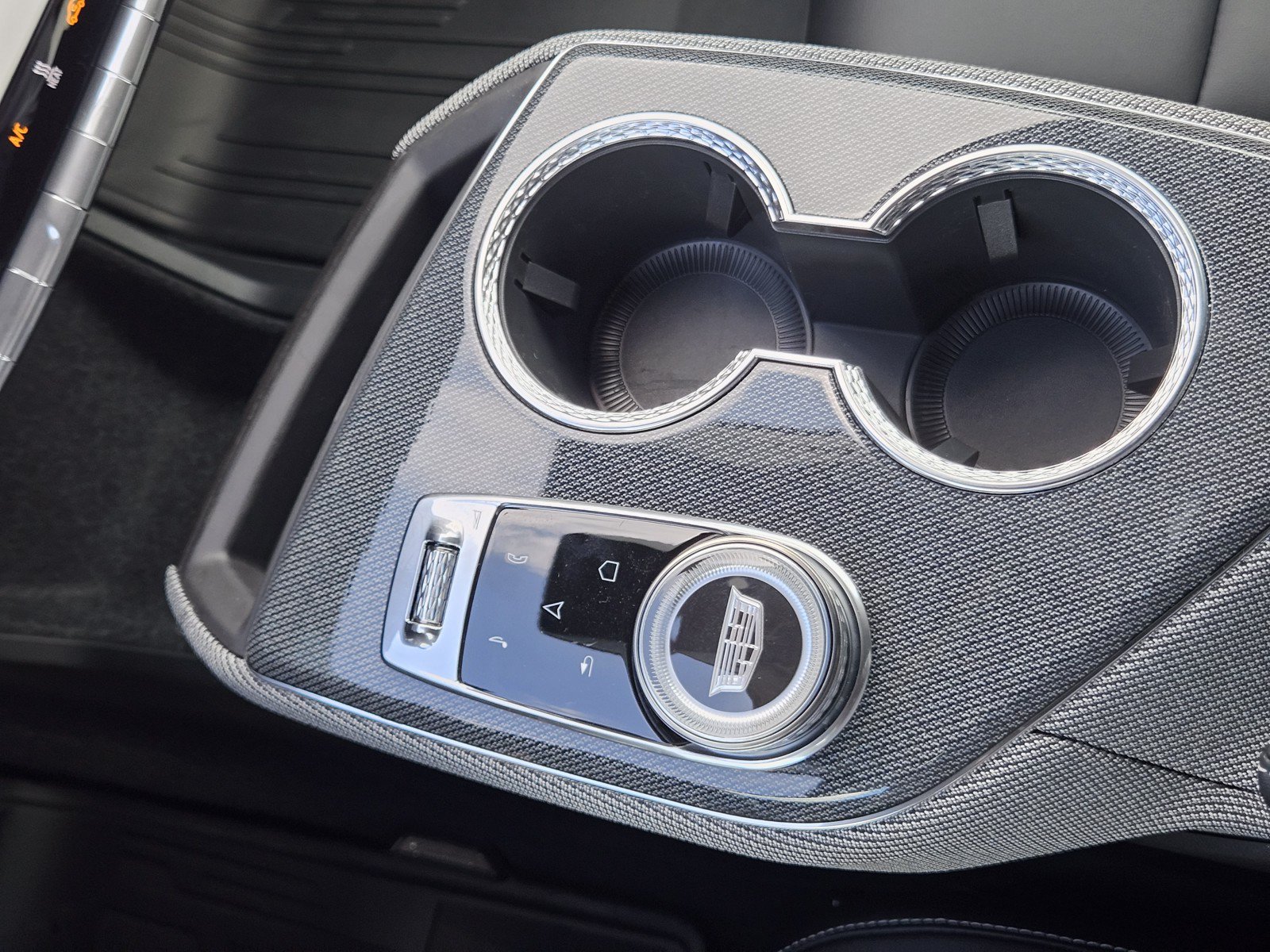 New 2026 Cadillac Optiq Luxury 1 RWD image 15
