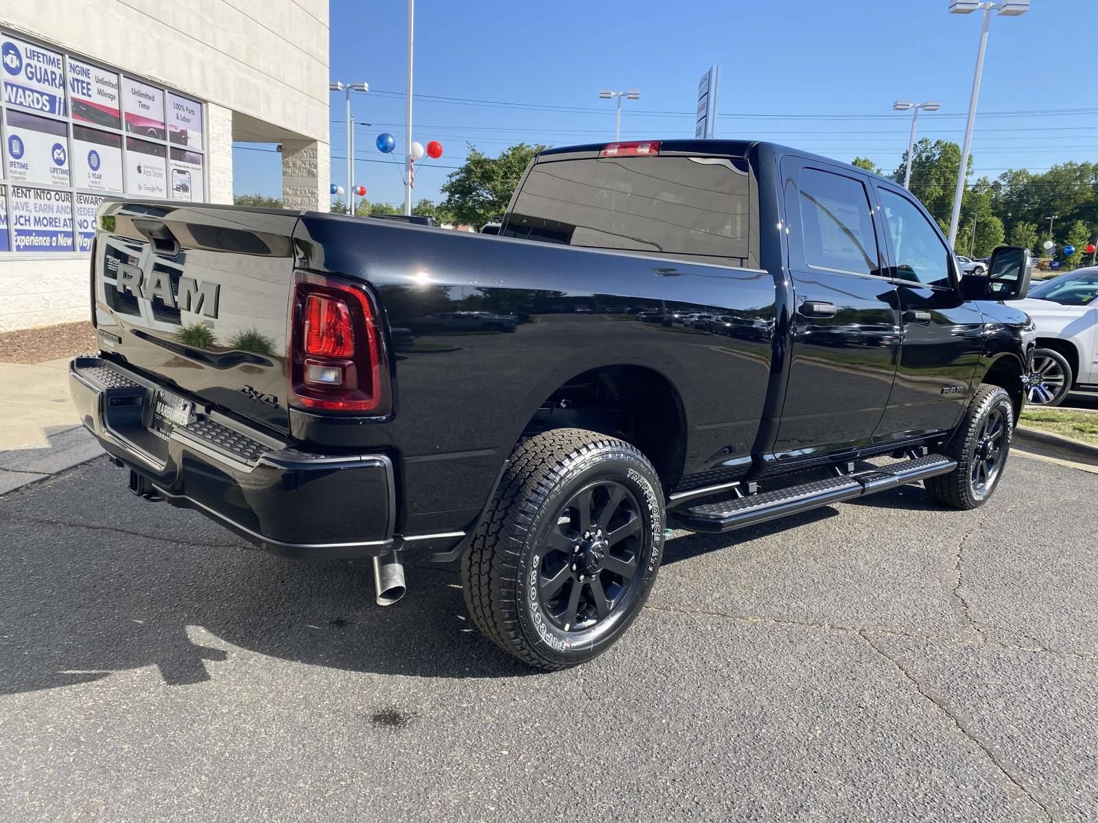 New 2026 RAM 2500 Big Horn AWD/4WD image 6