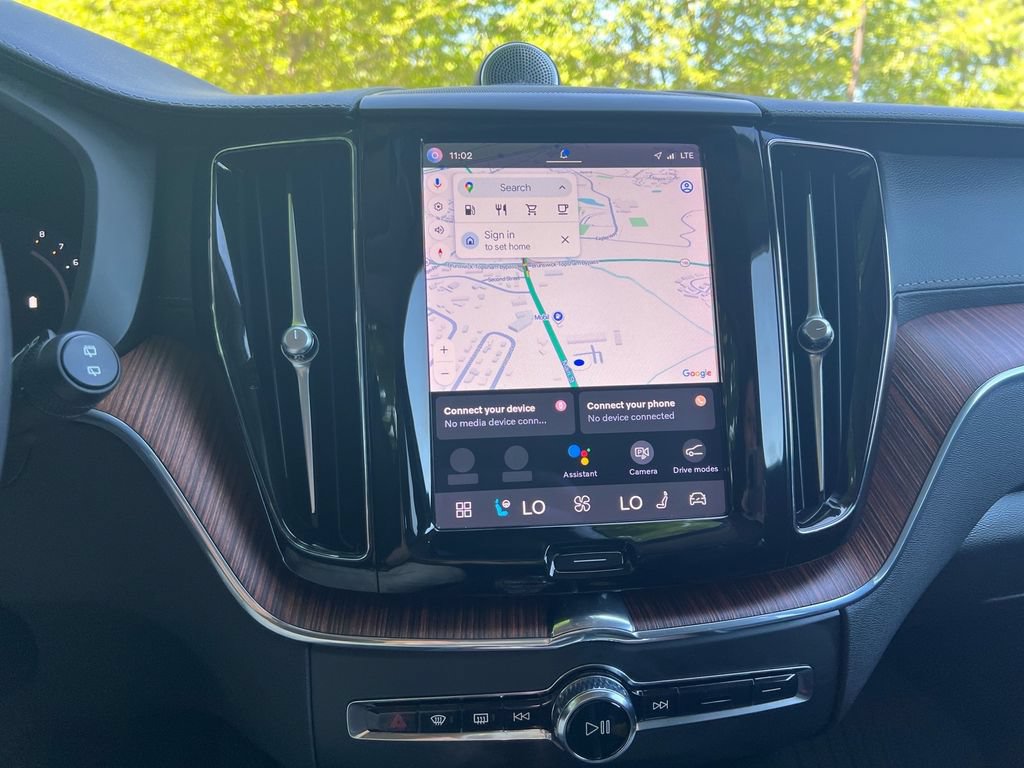 Certified 2023 Volvo XC60 B5 Ultimate AWD/4WD image 15