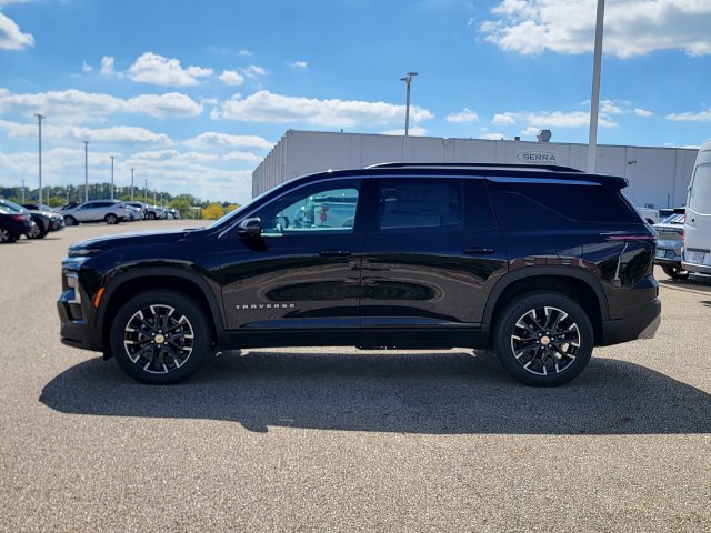 New 2026 Chevrolet Traverse LT w/ Sun and Wheel Package AWD/4WD image 9