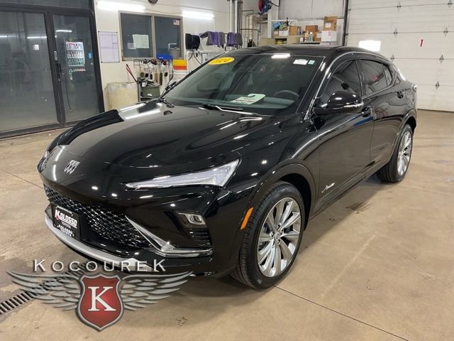 Used 2024 Buick Envista Avenir image 3