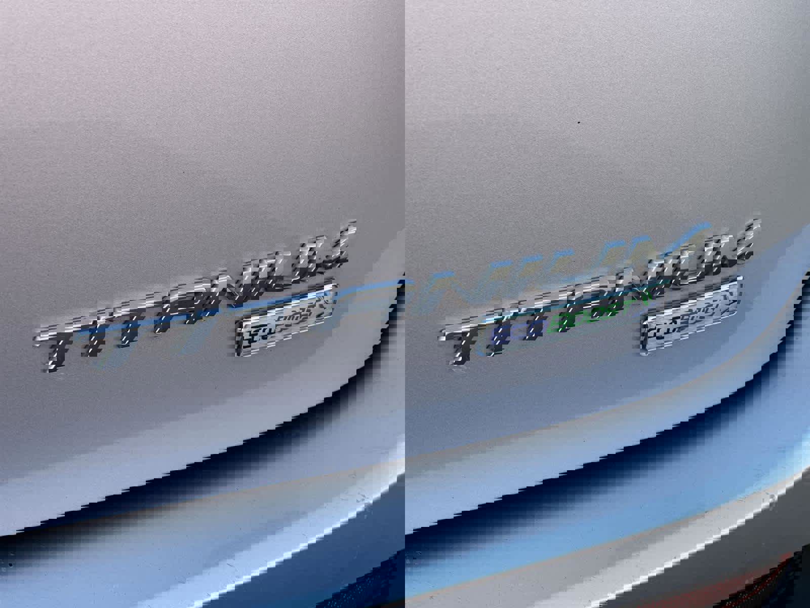 Used 2016 Ford Edge Titanium w/ Technology Package image 7