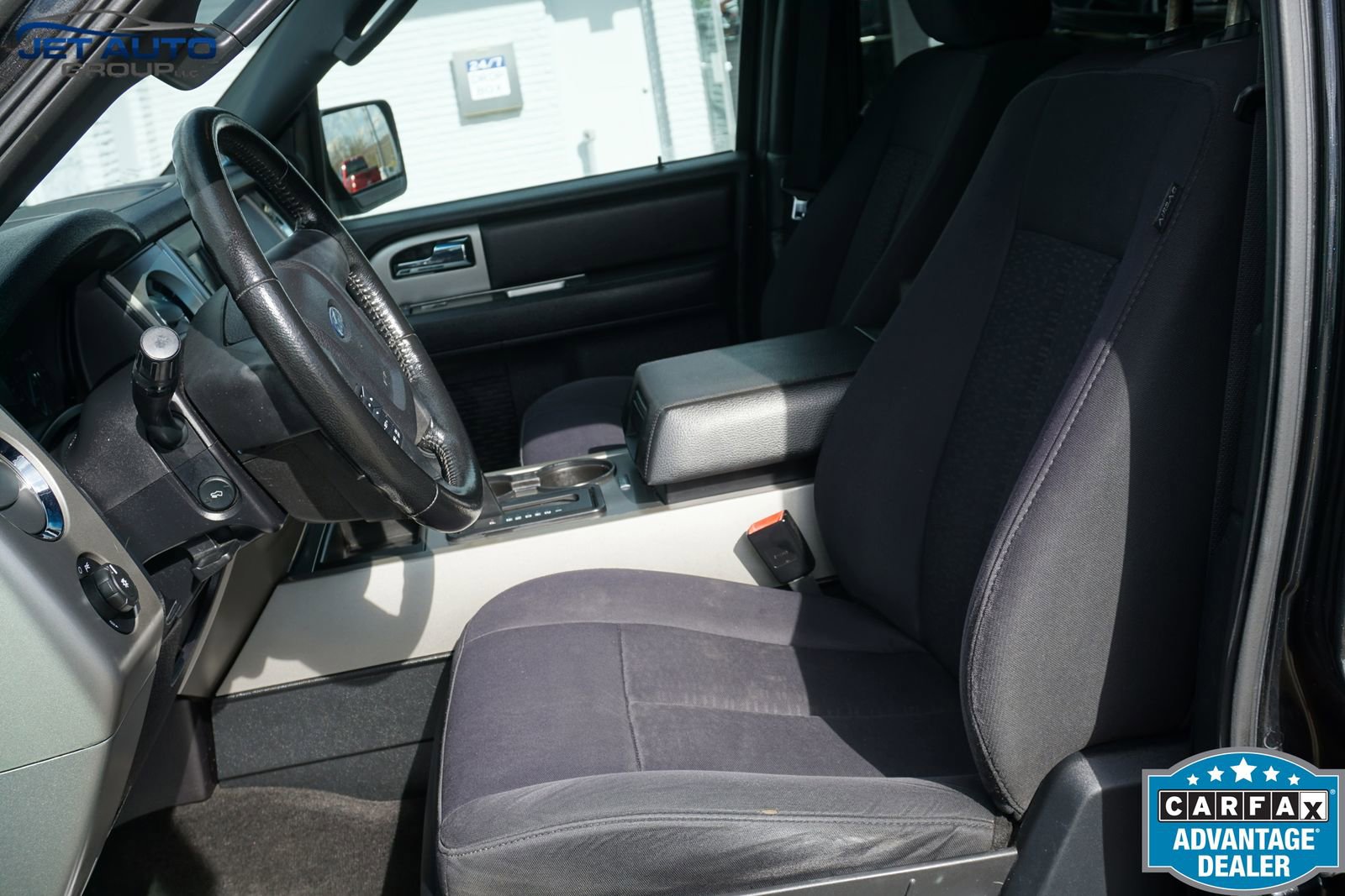 Used 2015 Ford Expedition EL XLT image 30