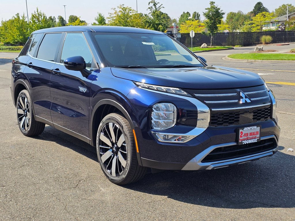 New 2026 Mitsubishi Outlander SE AWD/4WD image 3
