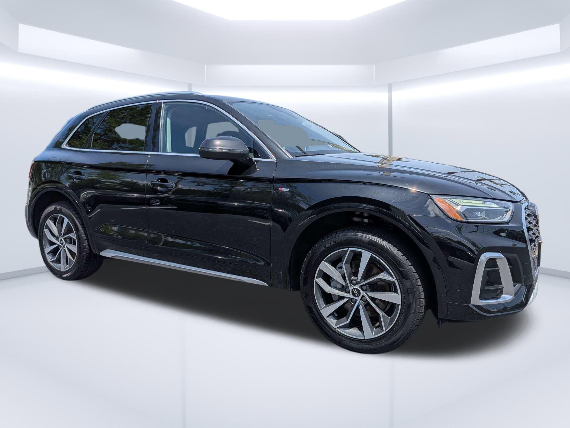 Certified 2023 Audi Q5 2.0T Premium Plus w/ Premium Plus Package AWD/4WD image 1