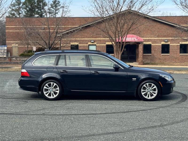 Used 2010 BMW 535i xDrive Wagon image 7