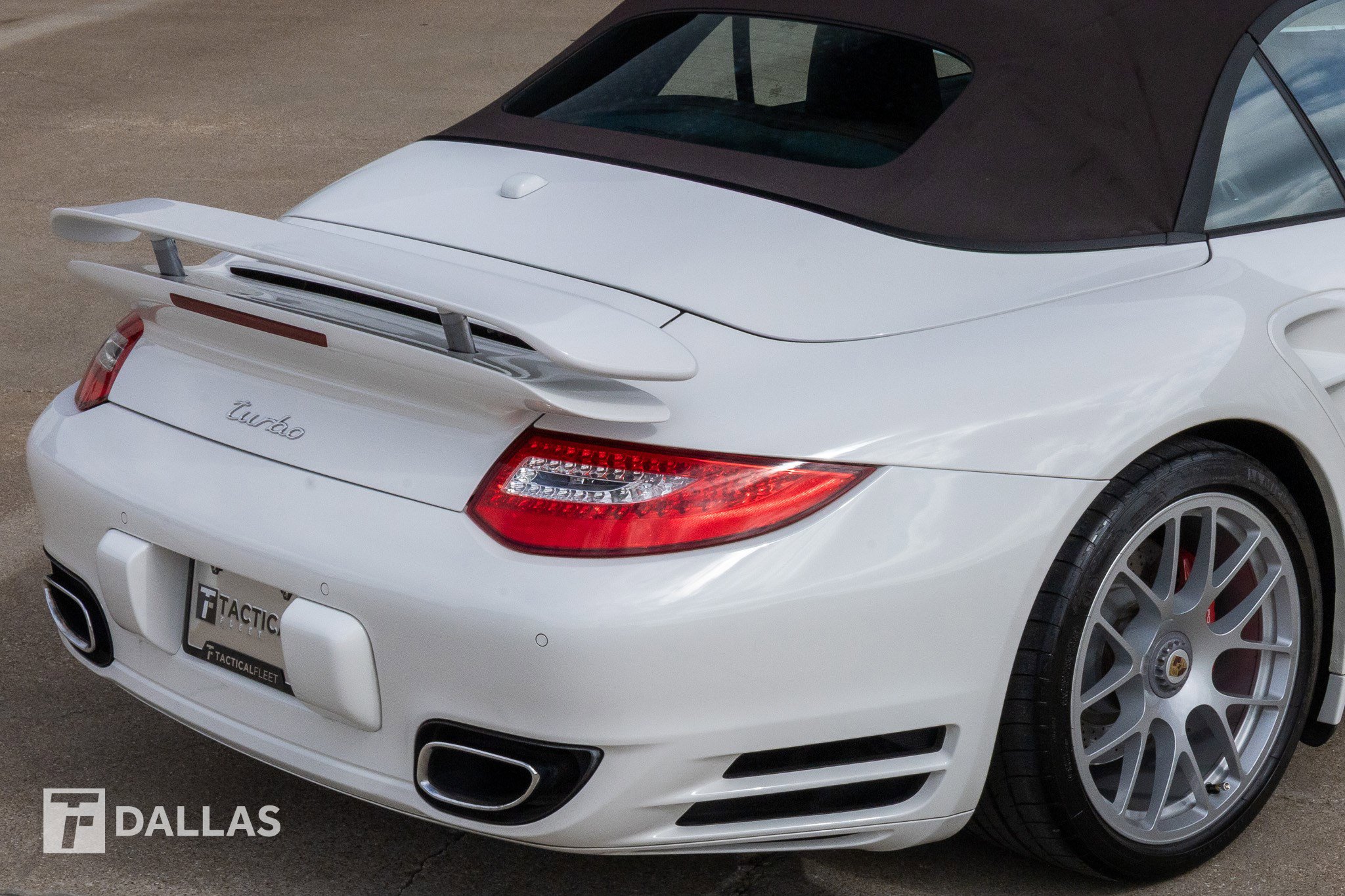 Used 2012 Porsche 911 Turbo image 16