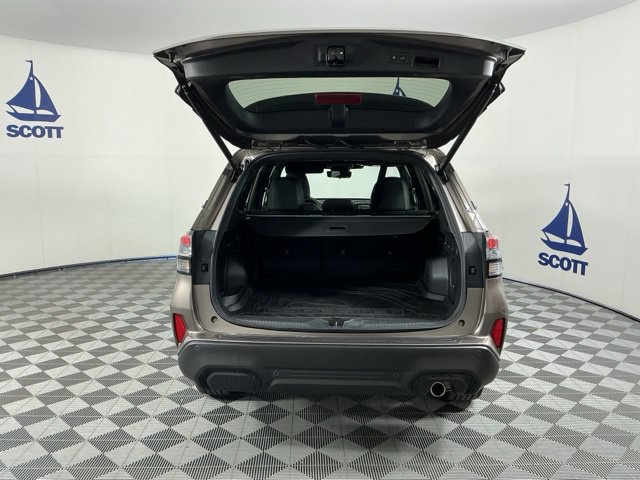Used 2025 Subaru Forester Touring AWD/4WD image 21