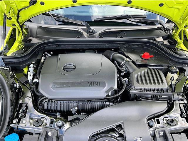 Used 2024 MINI Cooper S image 11