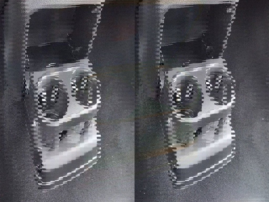 New 2025 Volkswagen ID. Buzz Pro S image 18