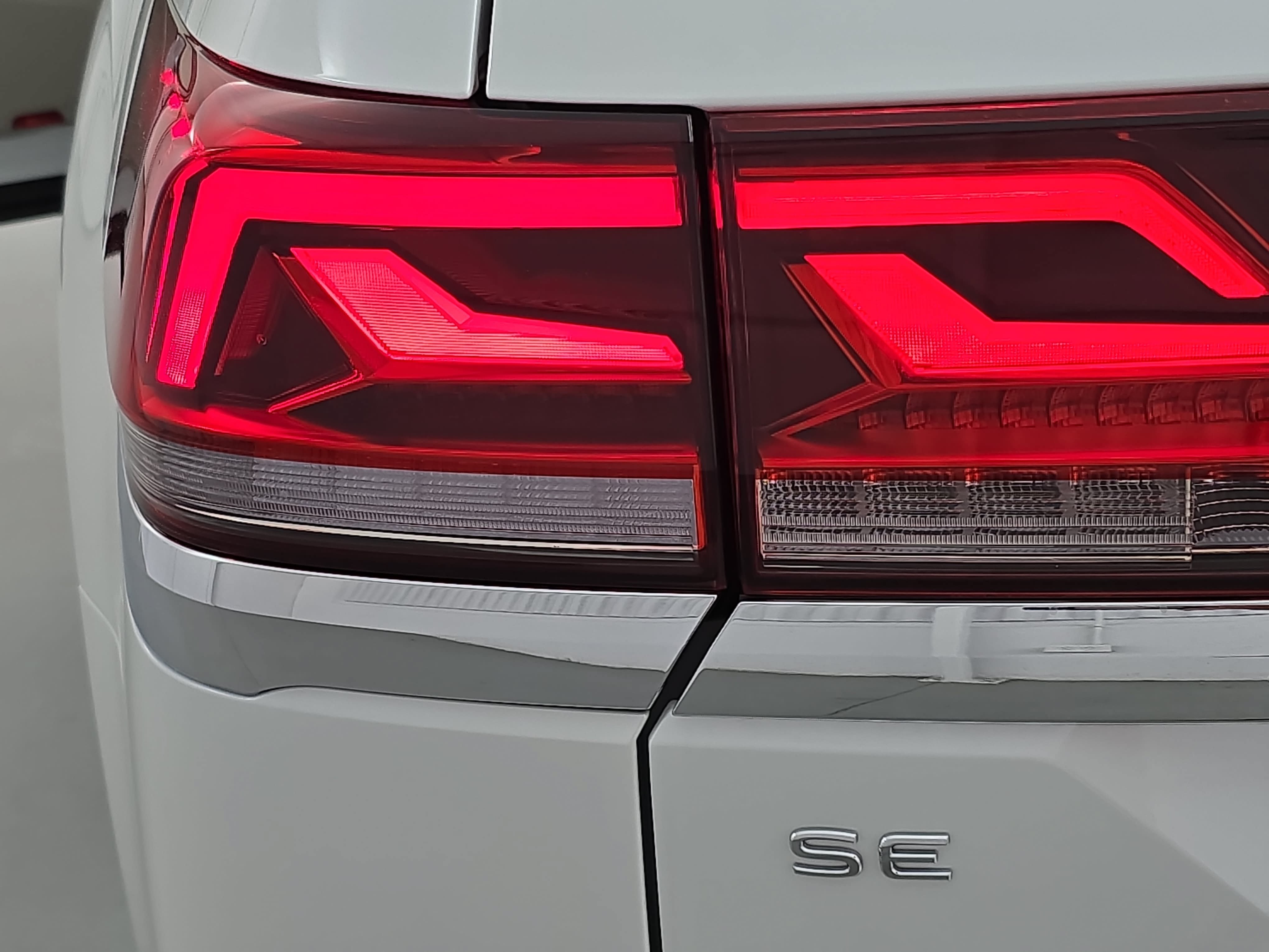 New 2026 Volkswagen Atlas SE AWD/4WD image 36