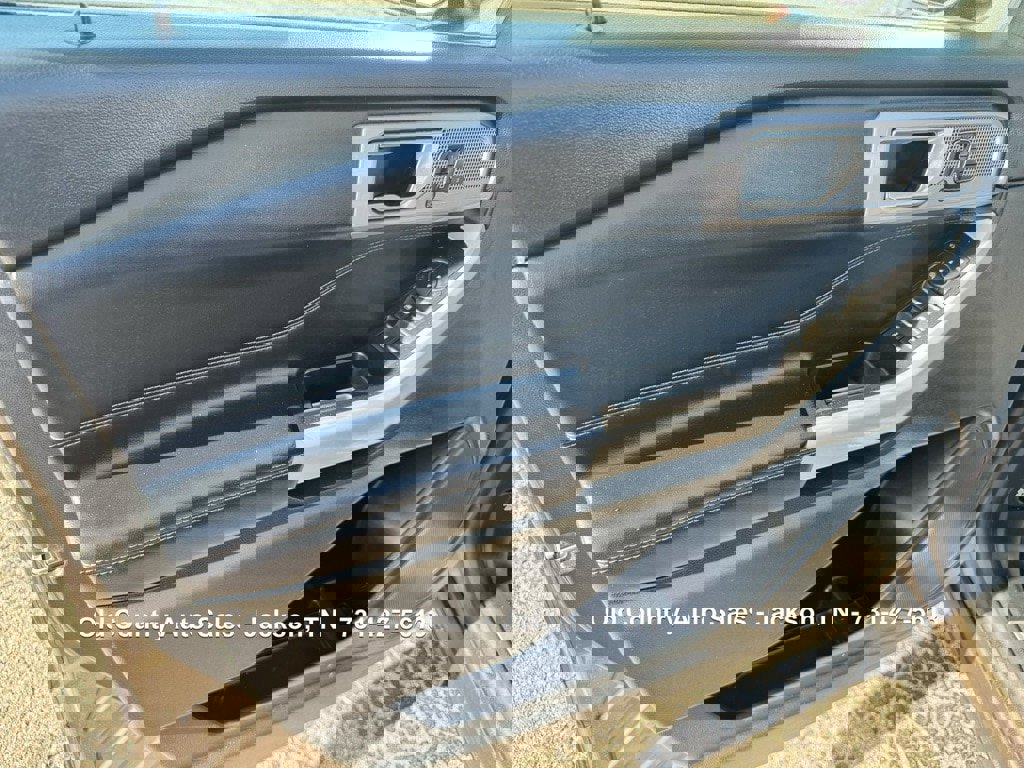 Used 2021 Ford Explorer Limited w/ Equipment Group 301A image 26