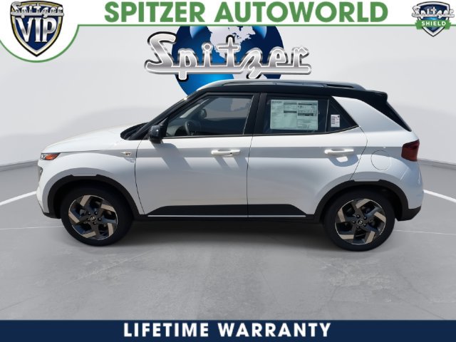 New 2026 Hyundai Venue SEL FWD image 9