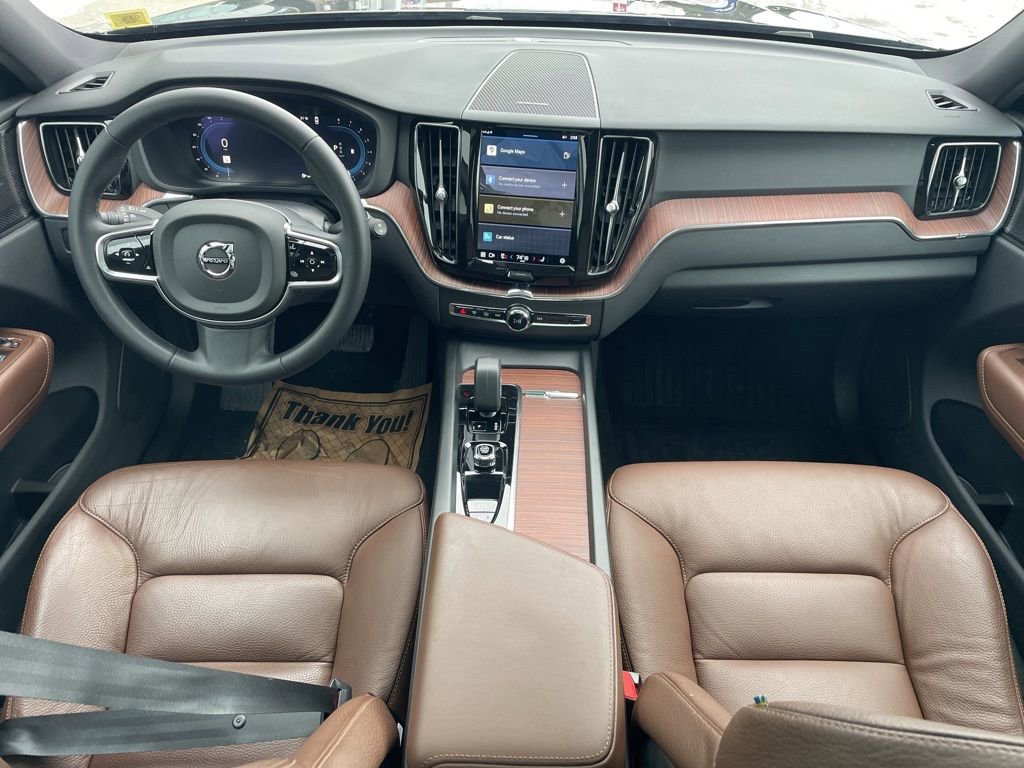 Certified 2023 Volvo XC60 B5 Plus w/ Climate Package image 24