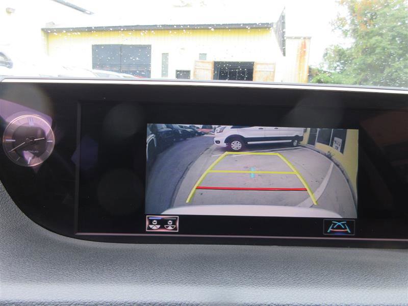 Used 2020 Lexus ES 350 w/ Premium Package image 21